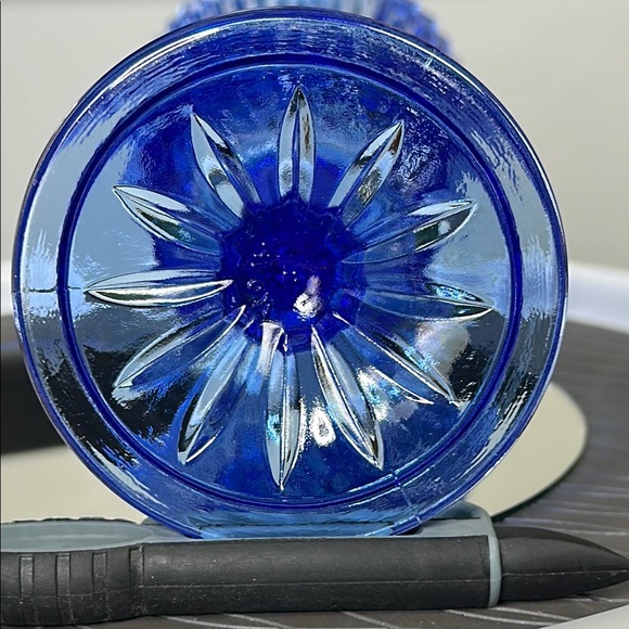 Vintage Avon Fostoria Cobalt Blue Glass Goblet with George Washington - Picture 8 of 11